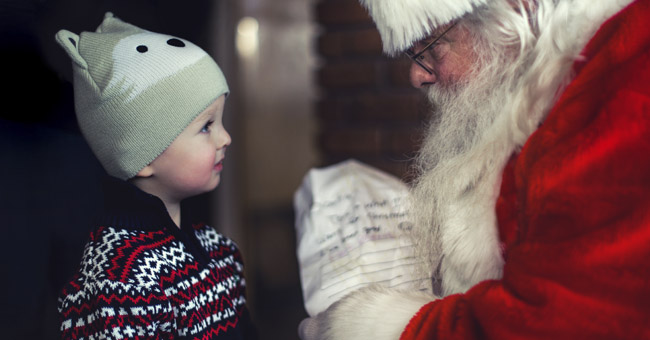 Teach Kids How to Accept Gifts – A Guide for Parents